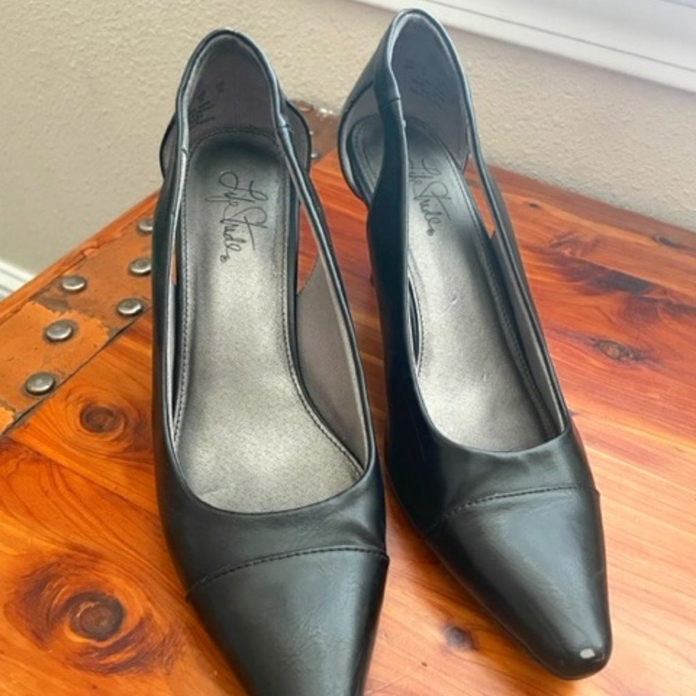 Size 8 Life Stride Heels - Black